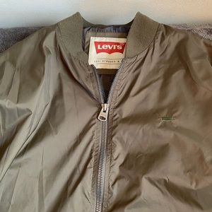 Levi’s windbreaker jacket